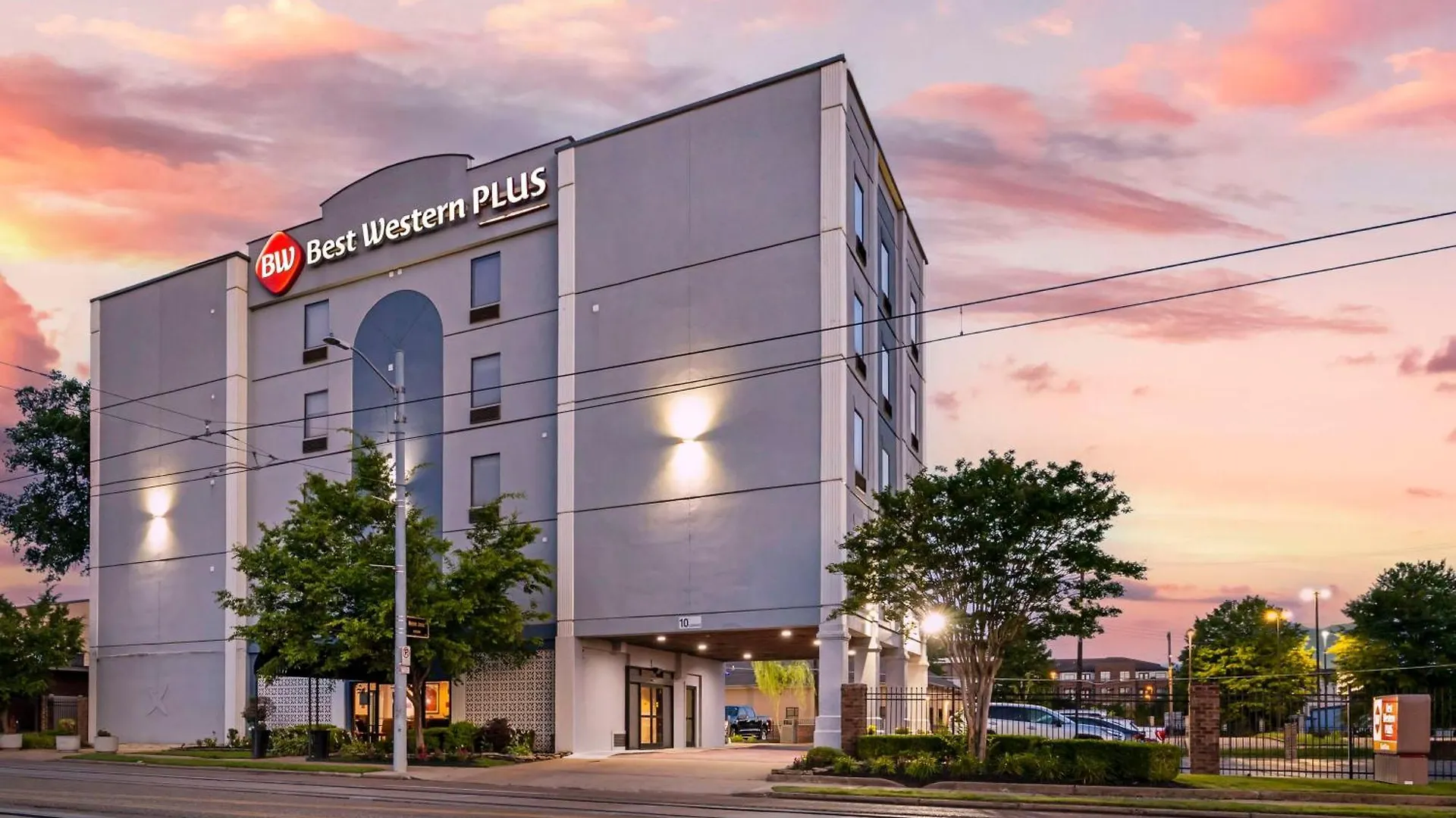 Best Western Plus Gen X Inn Memphis Hotel